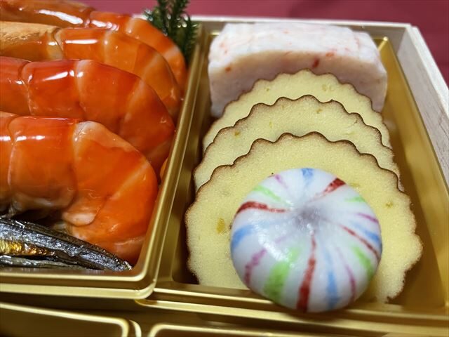 婦人画報おせち2022梅『伊達巻』実物写真