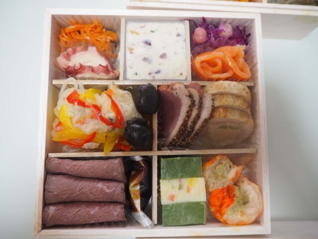 婦人画報おせち彩実物写真ロブスターおすすめ