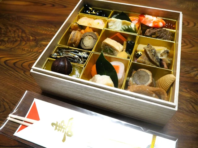 京都老舗料理店たん熊北店おせち